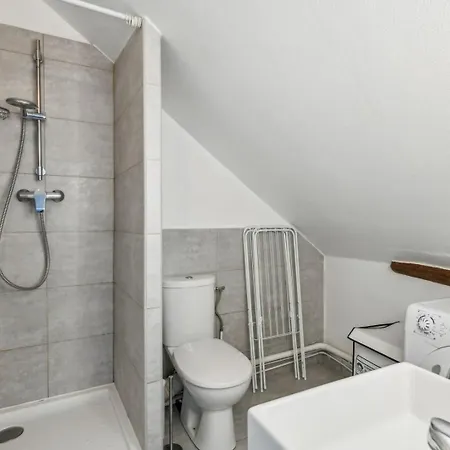 Bnbnook - Cozy - Walk To Notre-dame & Seine Apartment *