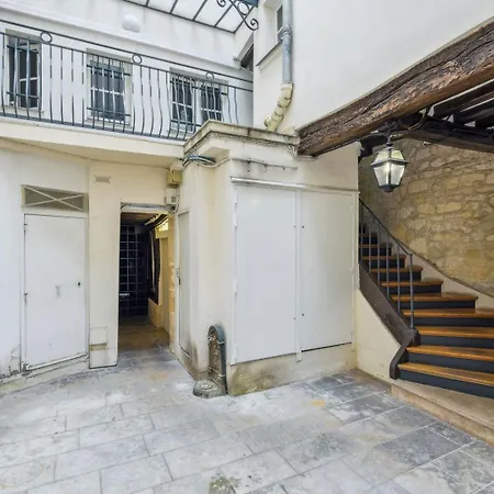 Bnbnook - Cozy - Walk To Notre-dame & Seine